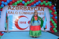 Площадь фонтанов в Баку - часть великого праздника в Азербайджане (ФОТО)