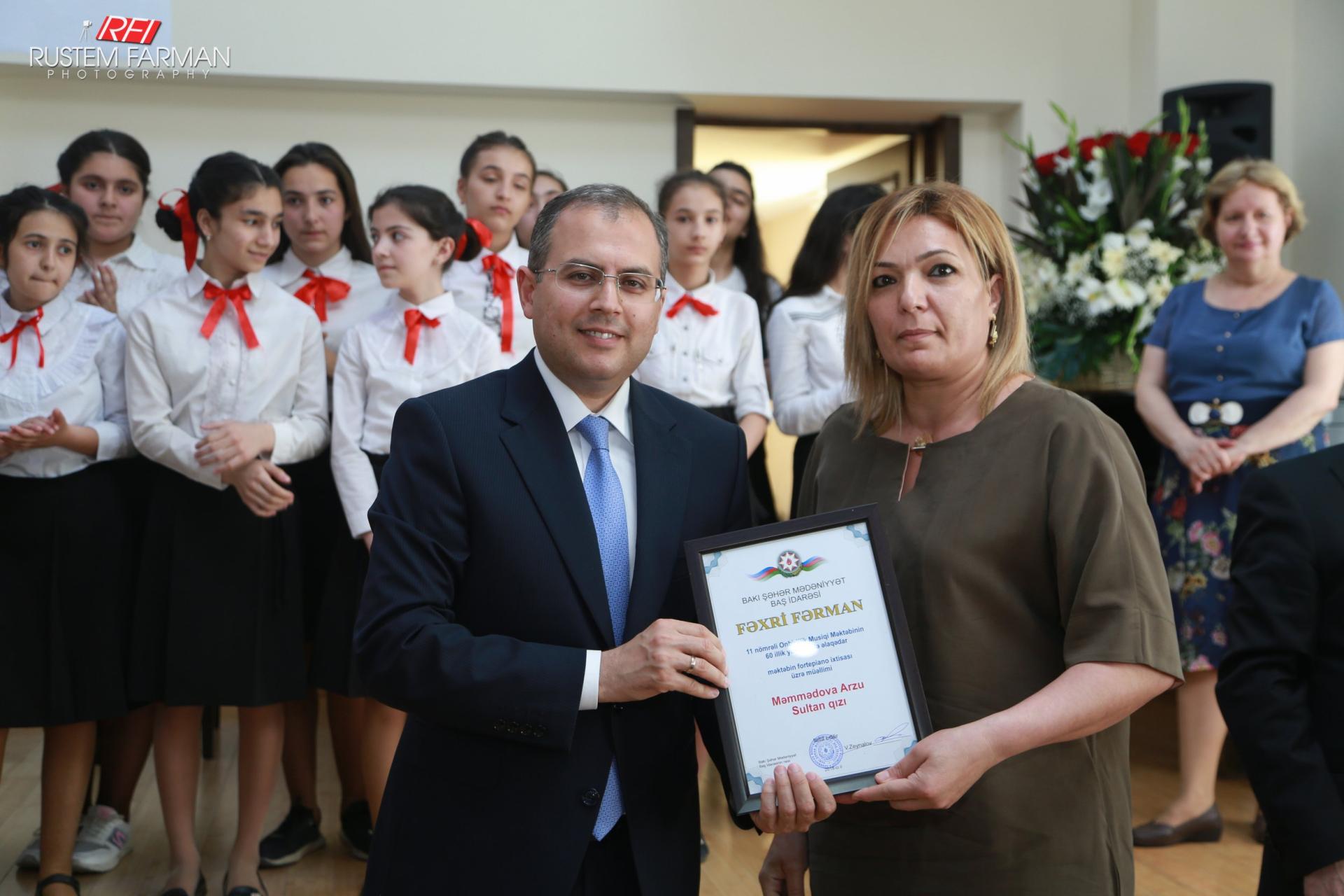 Хлопайте в ладоши! Концерт в Баку (ФОТО)