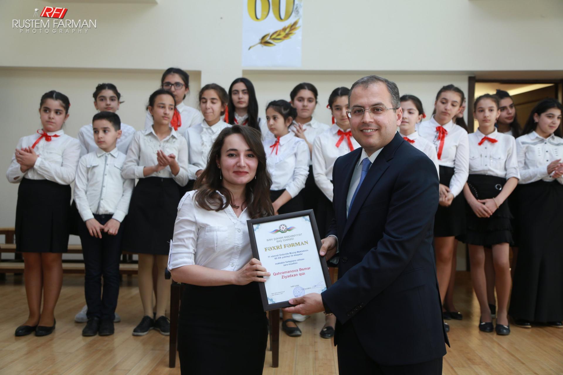 Хлопайте в ладоши! Концерт в Баку (ФОТО)