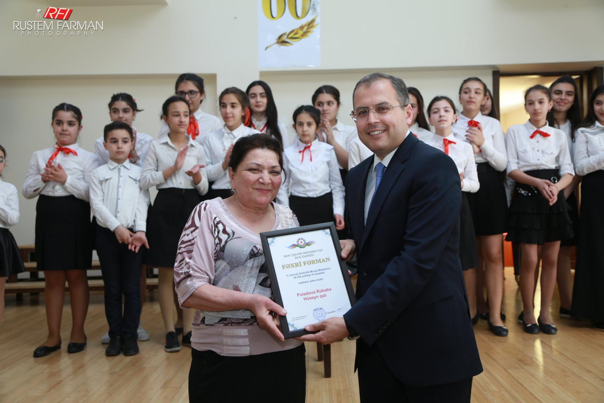 Хлопайте в ладоши! Концерт в Баку (ФОТО)