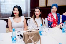 Женские страсти бакинок по дресс-коду (ФОТО)