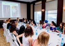 Женские страсти бакинок по дресс-коду (ФОТО)