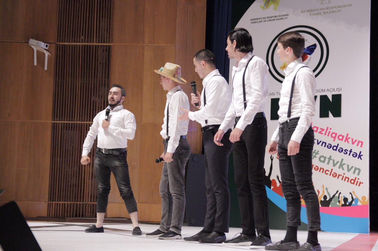 В Баку состоялся фестиваль КВН на азербайджанском языке (ФОТО)