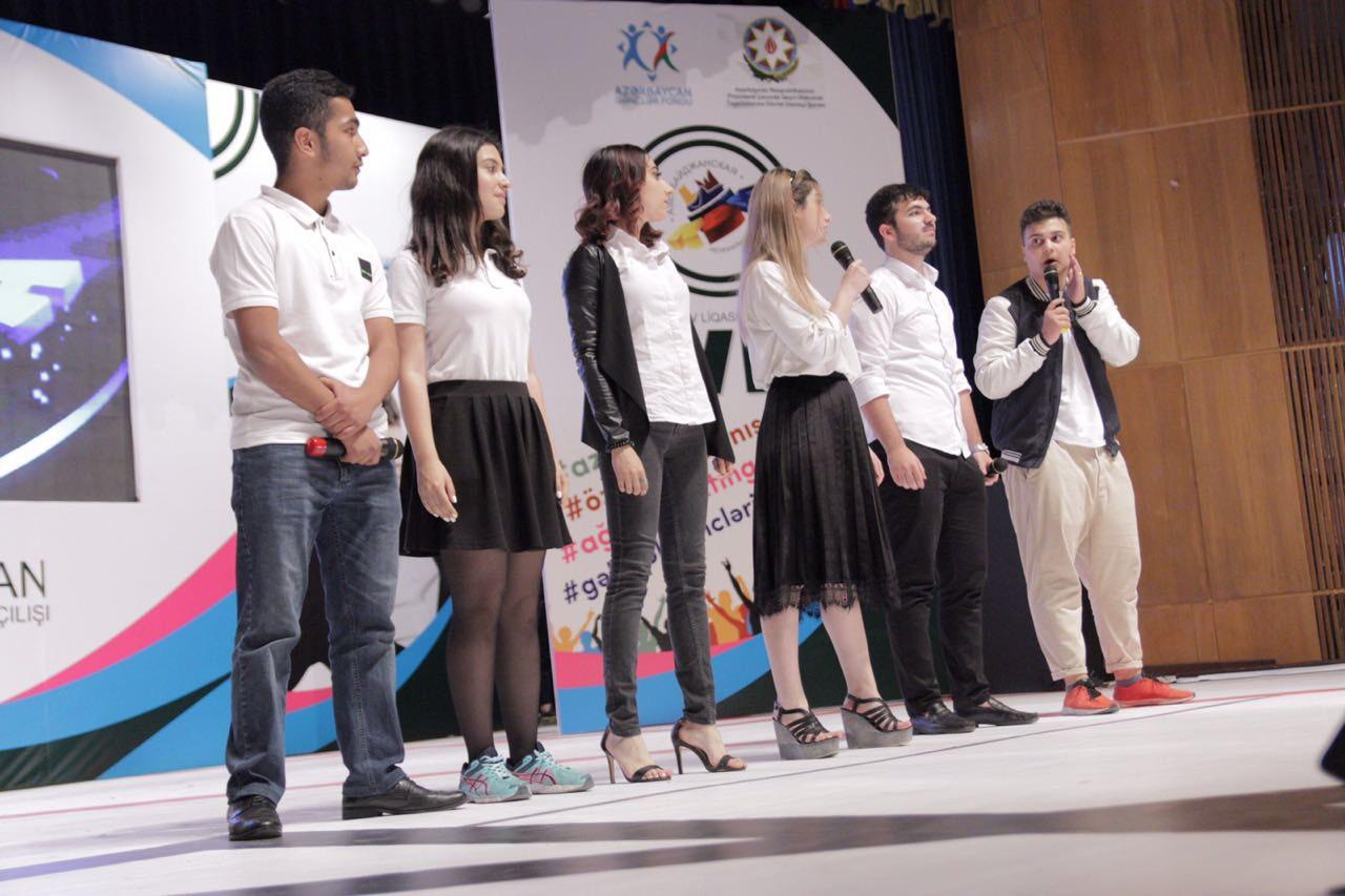 В Баку состоялся фестиваль КВН на азербайджанском языке (ФОТО)