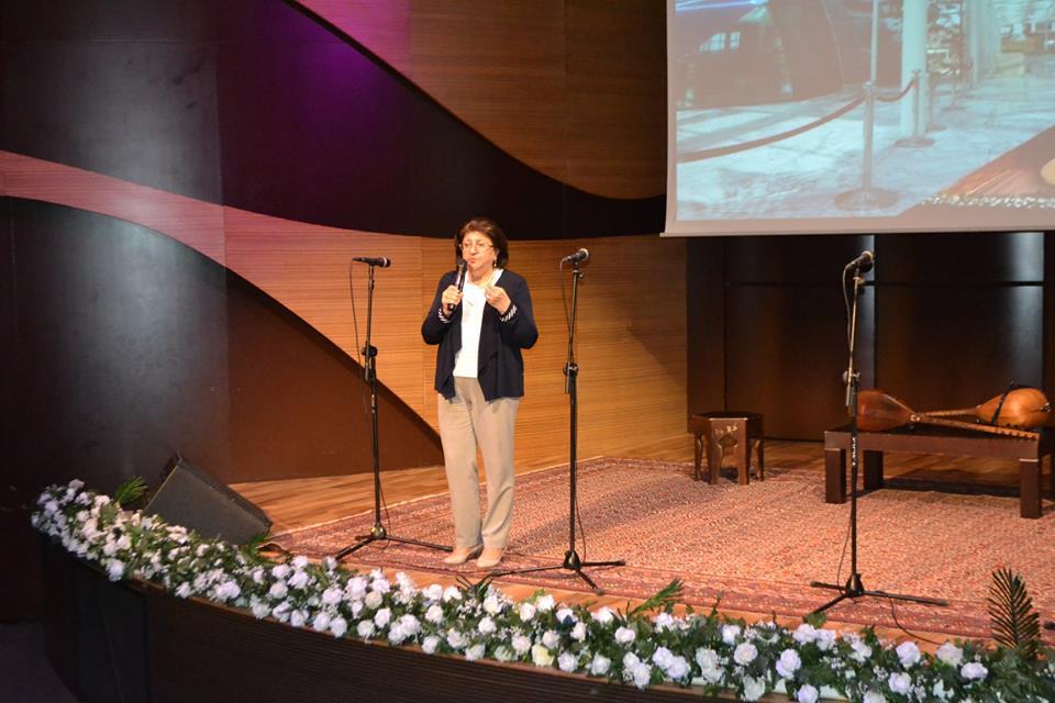 Новые голоса, древние мелодии в Баку (ФОТО)