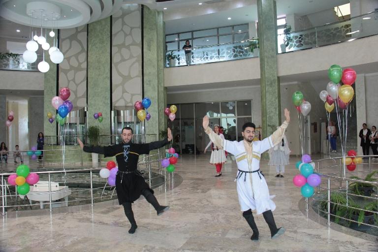 Для воспитанников Центра реабилитации лиц с синдромом Дауна устроили праздник (ФОТО)