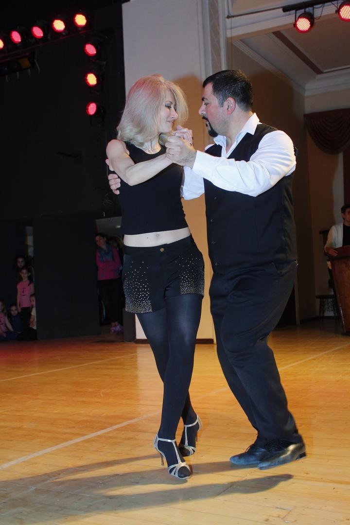 Все лето на Бакинском бульваре будут танцы на открытом воздухе! (ФОТО)