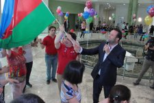 Для воспитанников Центра реабилитации лиц с синдромом Дауна устроили праздник (ФОТО)