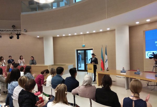 Три главных фактора, которые позволят сделать образование в Азербайджане более доступным (ФОТО)