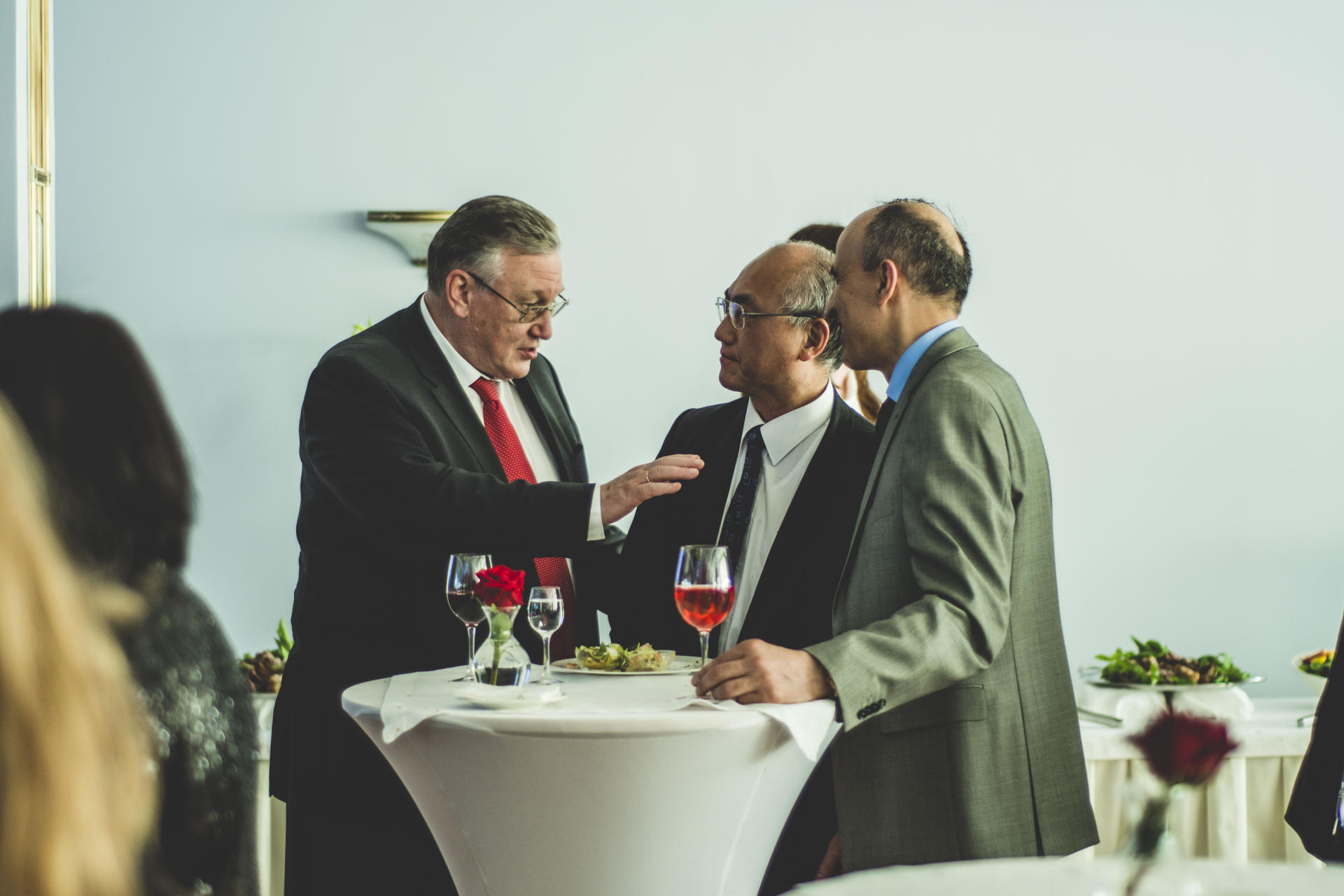 Светский раут Азербайджана в Санкт-Петербурге –  дефиле Фахрии Халафовой, арт Эльшада Ахмедова…(ВИДЕО, ФОТО)