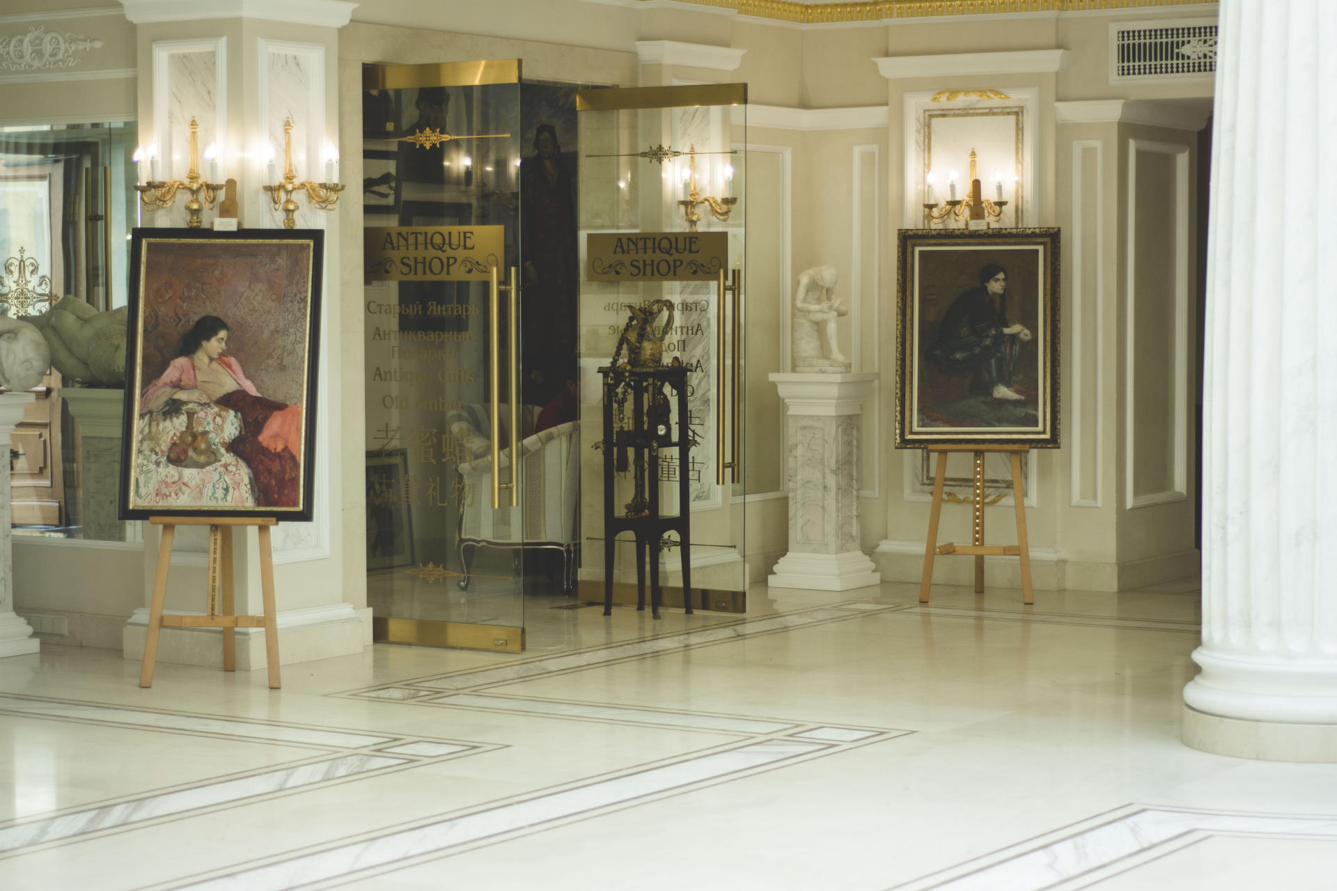 Светский раут Азербайджана в Санкт-Петербурге –  дефиле Фахрии Халафовой, арт Эльшада Ахмедова…(ВИДЕО, ФОТО)