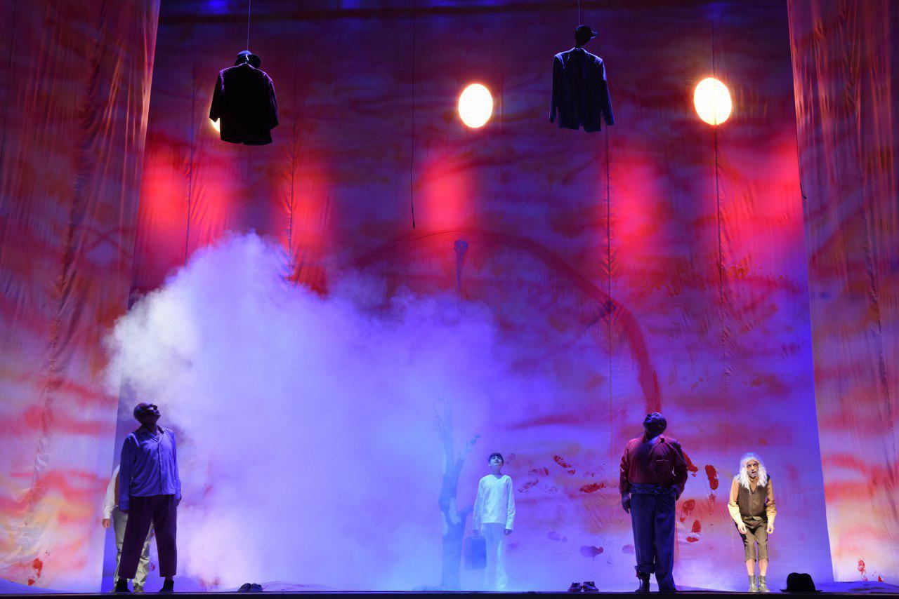 Баку в ожидании Годо, или Завязшие во времени  (ФОТО)