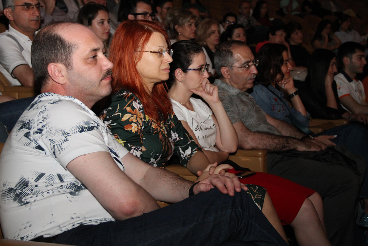 Солнце, море, бульвар, вечерняя прохлада и джаз …- и все это в Баку (ФОТО)