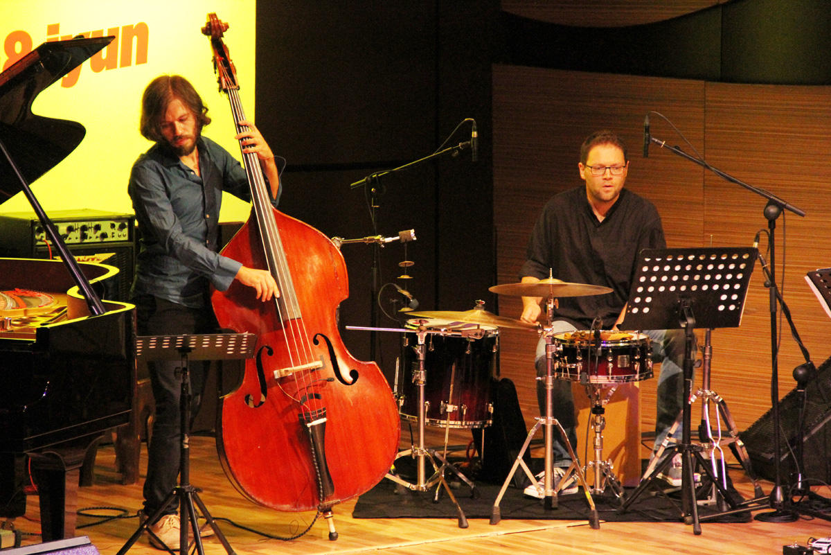 Солнце, море, бульвар, вечерняя прохлада и джаз …- и все это в Баку (ФОТО)