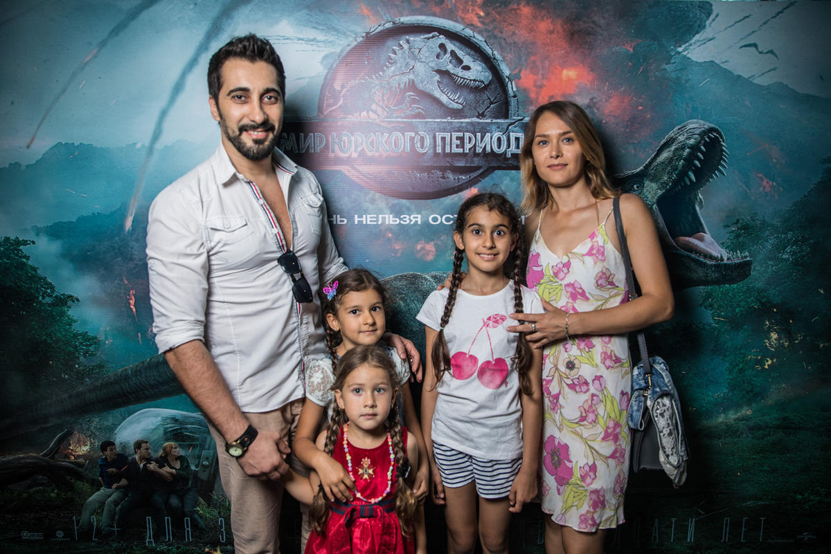 Мир Юрского периода в Баку - 25 лет спустя (ФОТО)