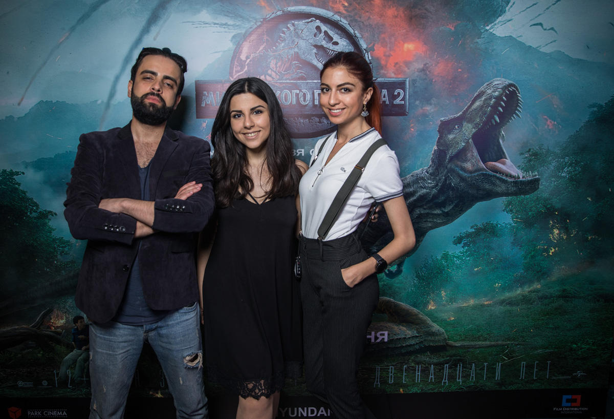 Мир Юрского периода в Баку - 25 лет спустя (ФОТО)