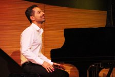 Польская молодежь поет на азербайджанском "Бакылы баласыйам" (ВИДЕО, ФОТО)