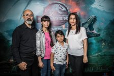 Мир Юрского периода в Баку - 25 лет спустя (ФОТО)