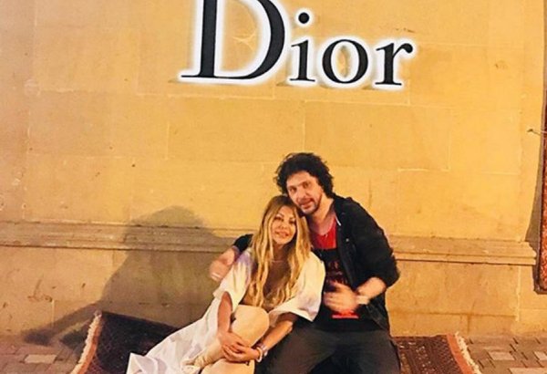 Стилист Аллы Пугачевой отдыхает в Баку (ФОТО)