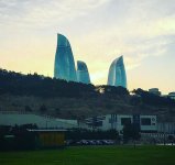 Стилист Аллы Пугачевой отдыхает в Баку (ФОТО)