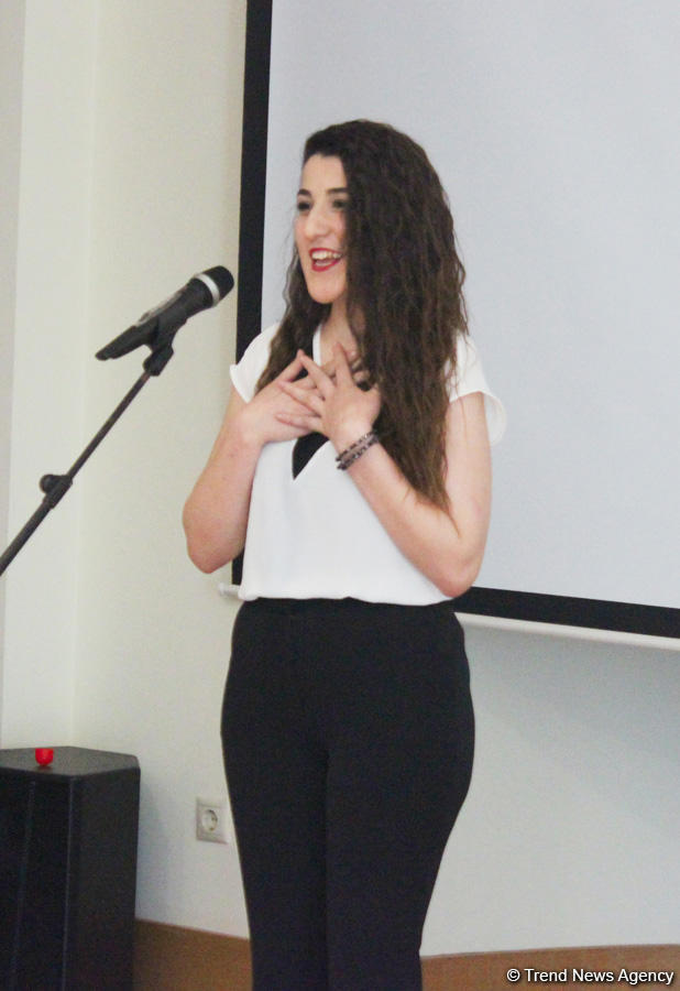 Тунзаля Агаева покорила сердца глухонемых! Впервые представлен такой оригинальный проект (ВИДЕО, ФОТО)