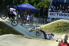 Современные рыцари в Баку, или Праздник "железных коней" (ФОТО)