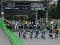 Современные рыцари в Баку, или Праздник "железных коней" (ФОТО)