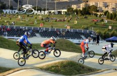 Современные рыцари в Баку, или Праздник "железных коней" (ФОТО)