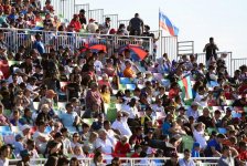 Современные рыцари в Баку, или Праздник "железных коней" (ФОТО)