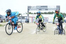 Современные рыцари в Баку, или Праздник "железных коней" (ФОТО)