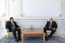 Президент Ильхам Алиев принял верительные грамоты новых послов ряда стран (ФОТО) (версия 2)