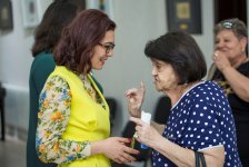 В Баку реализуется программа повышения качества жизни пожилых людей (ФОТО)