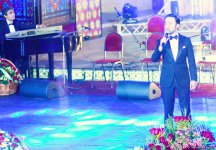 Грандиозный вечер Айгюн Самедзаде – Азан, Ангелы, легендарная Мушарраф Акай,  звездное небо Баку (ФОТО)