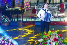 Грандиозный вечер Айгюн Самедзаде – Азан, Ангелы, легендарная Мушарраф Акай,  звездное небо Баку (ФОТО)