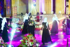 Грандиозный вечер Айгюн Самедзаде – Азан, Ангелы, легендарная Мушарраф Акай,  звездное небо Баку (ФОТО)