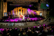 Грандиозный вечер Айгюн Самедзаде – Азан, Ангелы, легендарная Мушарраф Акай,  звездное небо Баку (ФОТО)