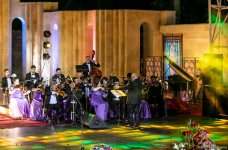 Грандиозный вечер Айгюн Самедзаде – Азан, Ангелы, легендарная Мушарраф Акай,  звездное небо Баку (ФОТО)