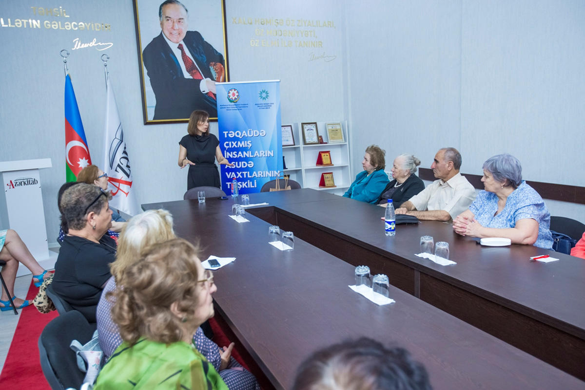 В Баку реализуется программа повышения качества жизни пожилых людей (ФОТО)