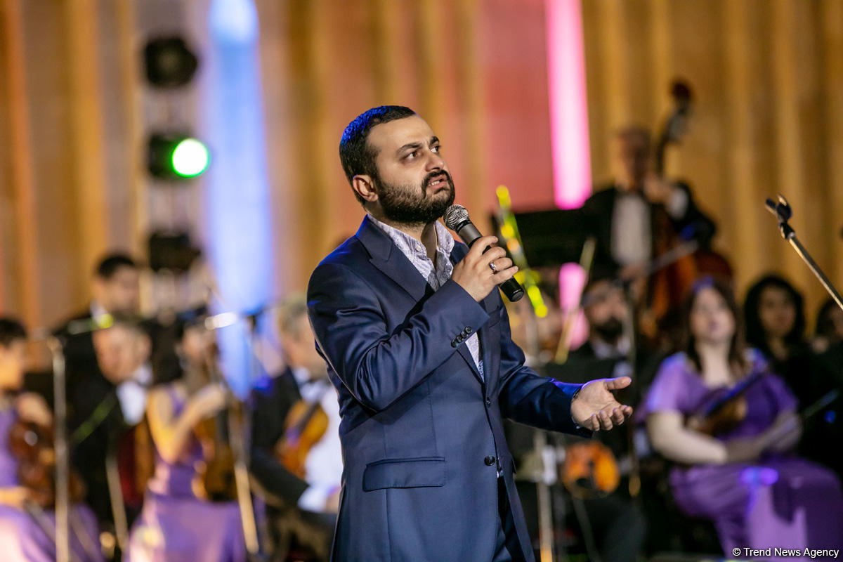 Грандиозный вечер Айгюн Самедзаде – Азан, Ангелы, легендарная Мушарраф Акай,  звездное небо Баку (ФОТО)