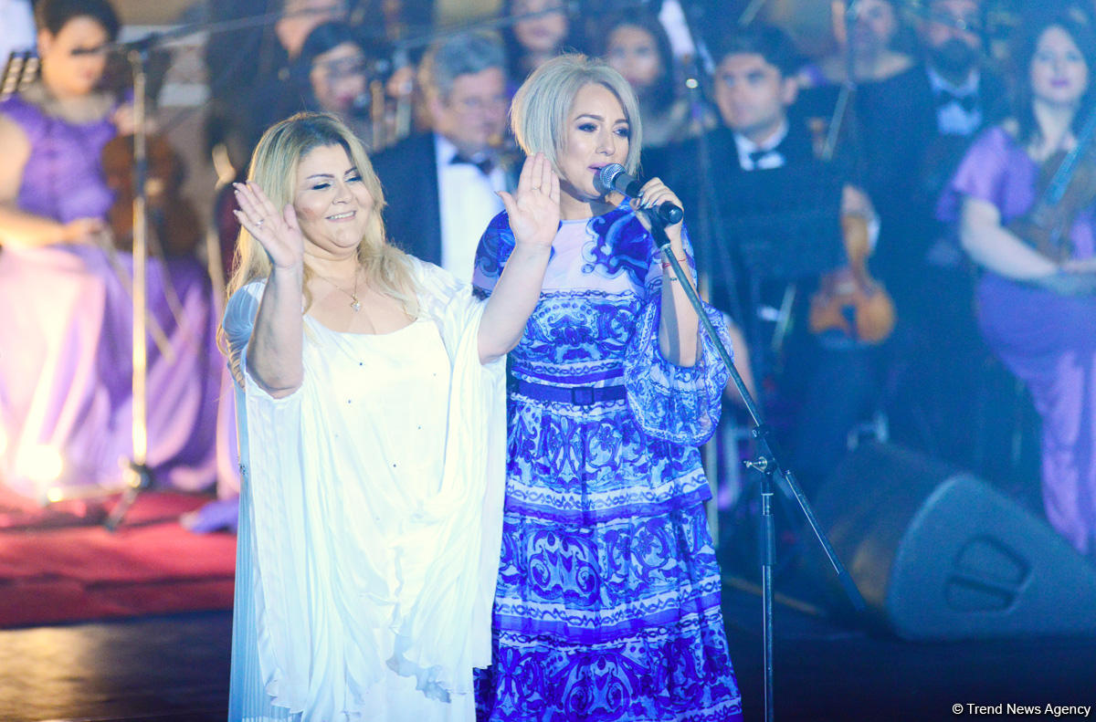 Грандиозный вечер Айгюн Самедзаде – Азан, Ангелы, легендарная Мушарраф Акай,  звездное небо Баку (ФОТО)