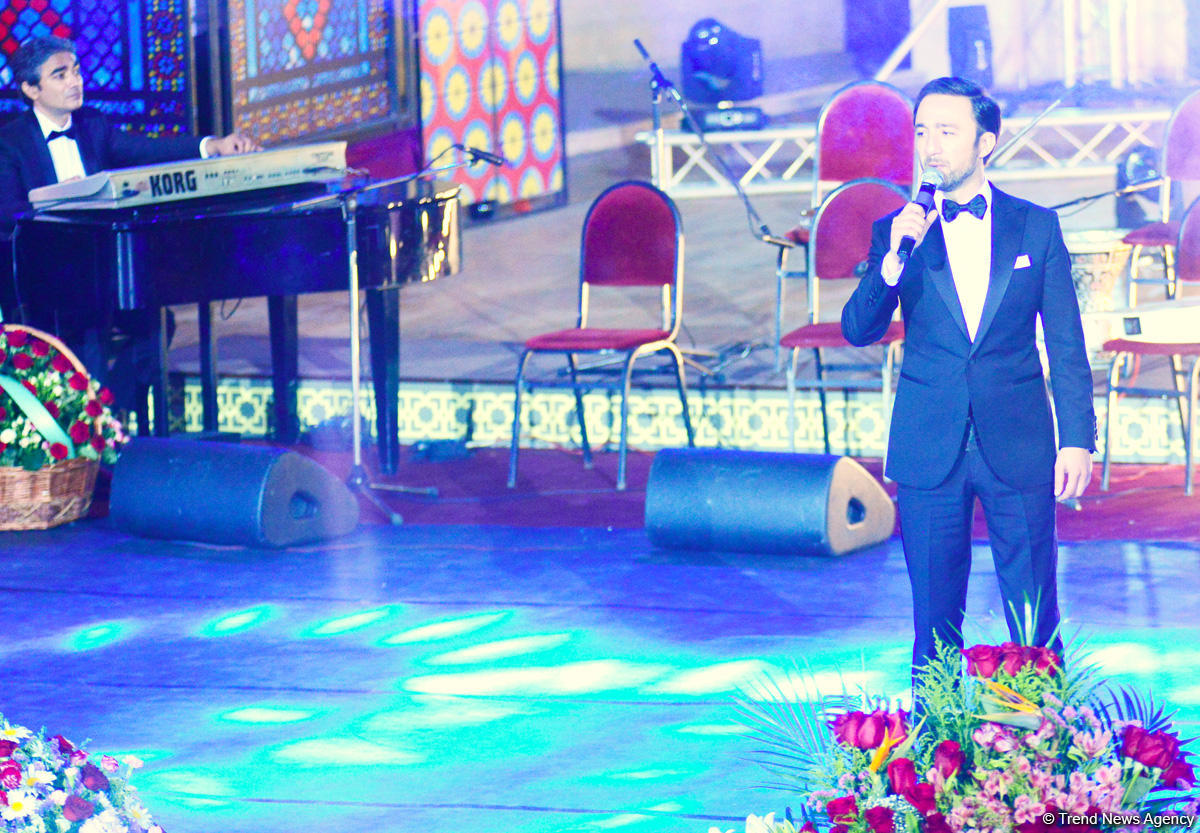 Грандиозный вечер Айгюн Самедзаде – Азан, Ангелы, легендарная Мушарраф Акай,  звездное небо Баку (ФОТО)