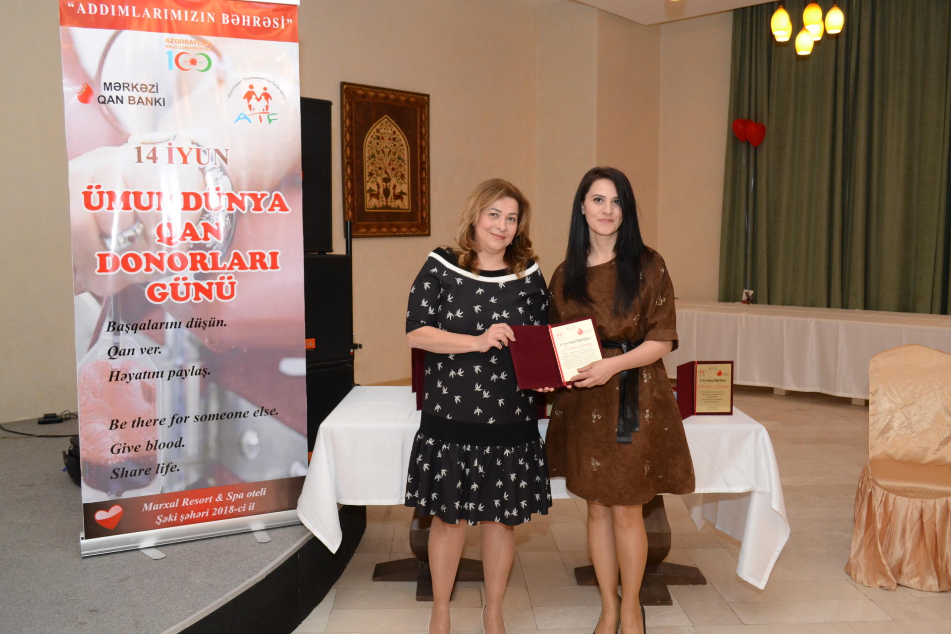 Награждены самые активные доноры регионов Азербайджана (ФОТО)