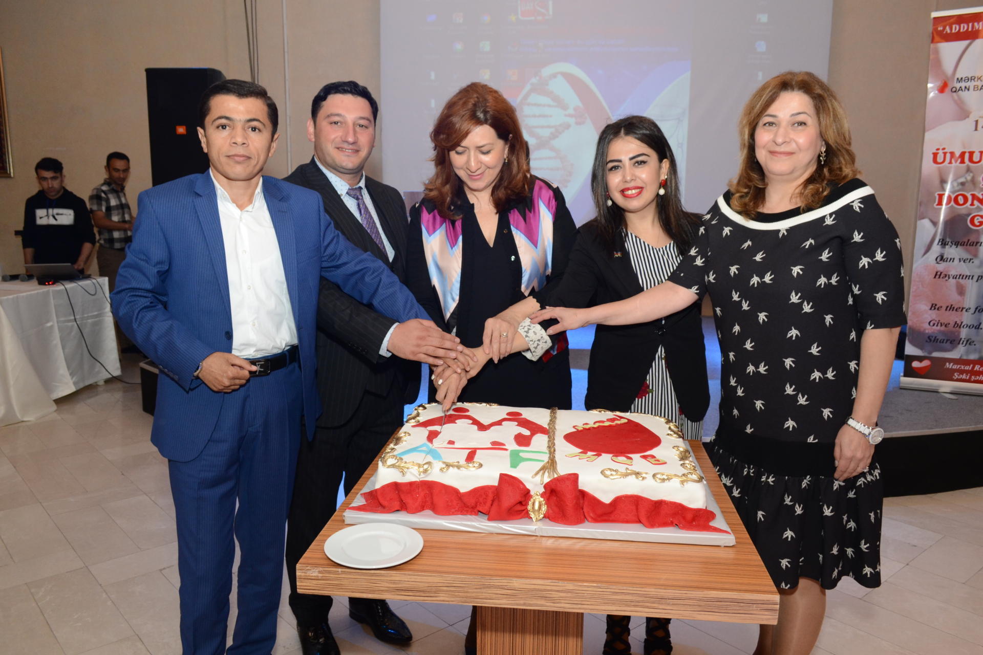 Награждены самые активные доноры регионов Азербайджана (ФОТО)