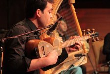 Эльнур Зейналов показал в мугаме стихии природы - огонь, землю, воду и воздух (ФОТО)