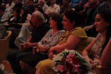 Эльнур Зейналов показал в мугаме стихии природы - огонь, землю, воду и воздух (ФОТО)