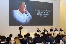 В Центре Гейдара Алиева прошла презентация книги «Нурсултан Назарбаев. Жизненный путь» (ФОТО)