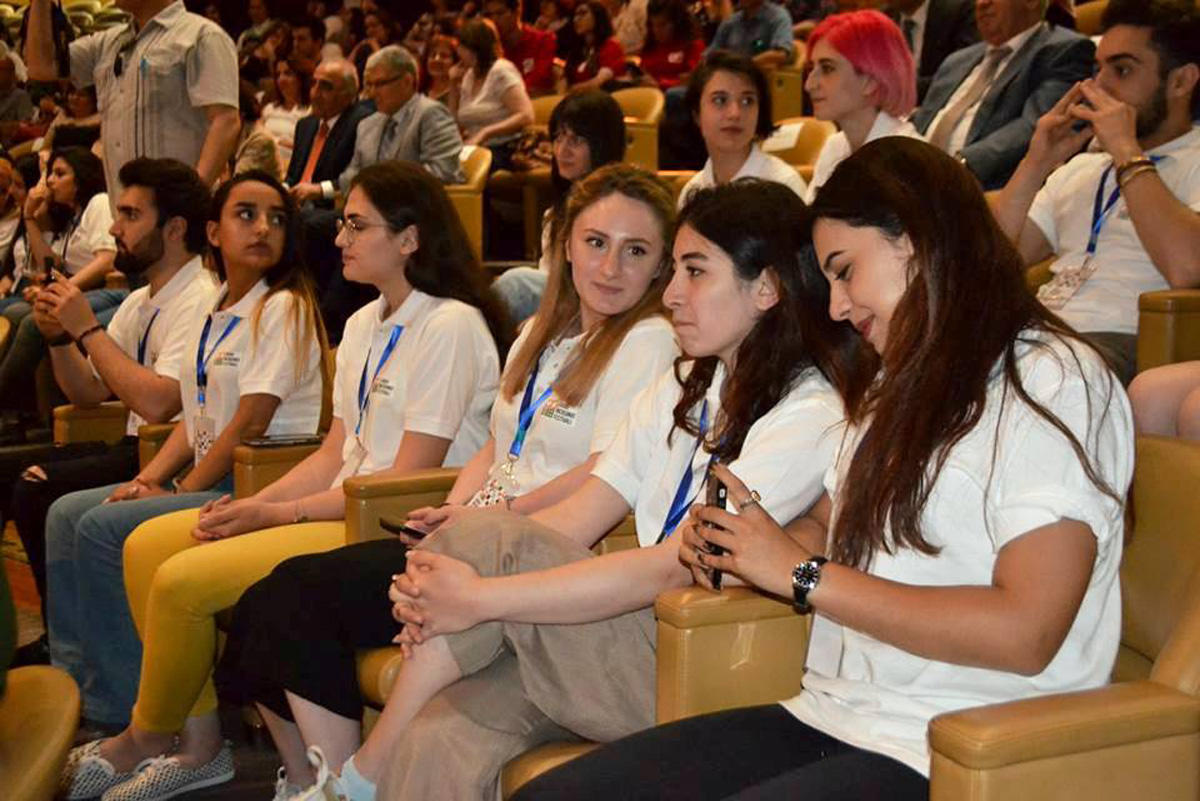 Самые талантливые студенты Азербайджана - церемония награждения Фестиваля SABAH (ФОТО)