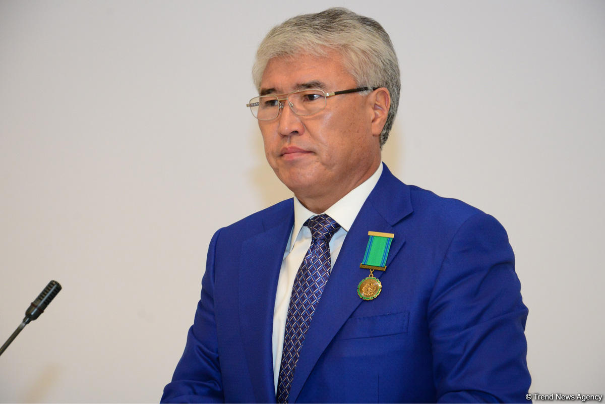 В Центре Гейдара Алиева прошла презентация книги «Нурсултан Назарбаев. Жизненный путь» (ФОТО)