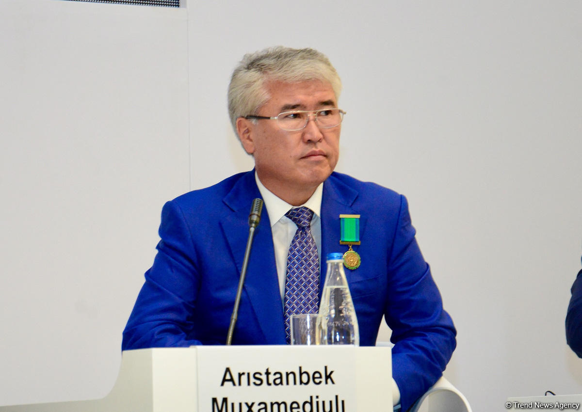 В Центре Гейдара Алиева прошла презентация книги «Нурсултан Назарбаев. Жизненный путь» (ФОТО)