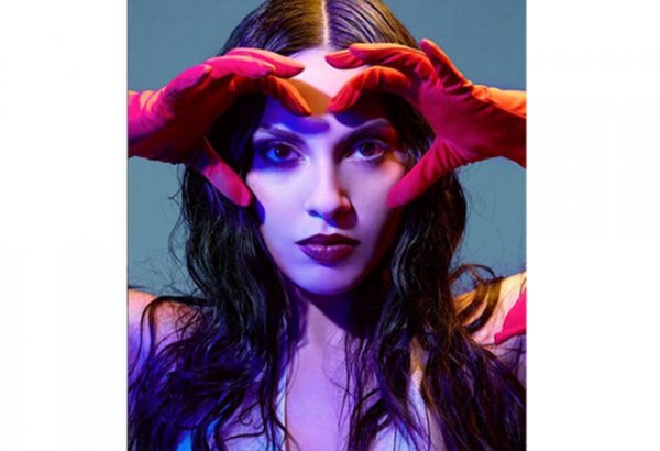 Айсель Мамедова в объективе известного греческого фотографа